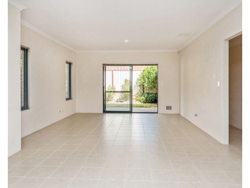 44 Norwich Way, High Wycombe WA 6057