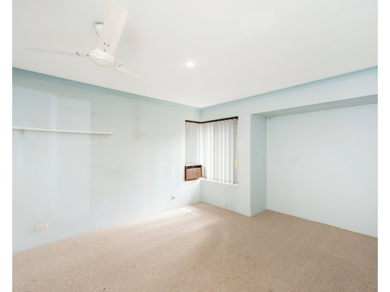 2 Falcon Court, High Wycombe WA 6057