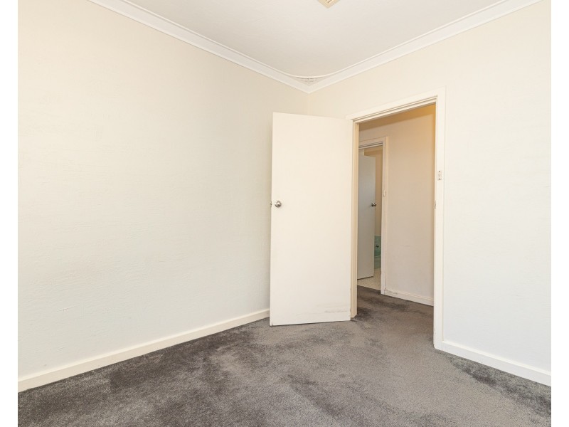 7/4 Abercorn Road, Forrestfield WA 6058