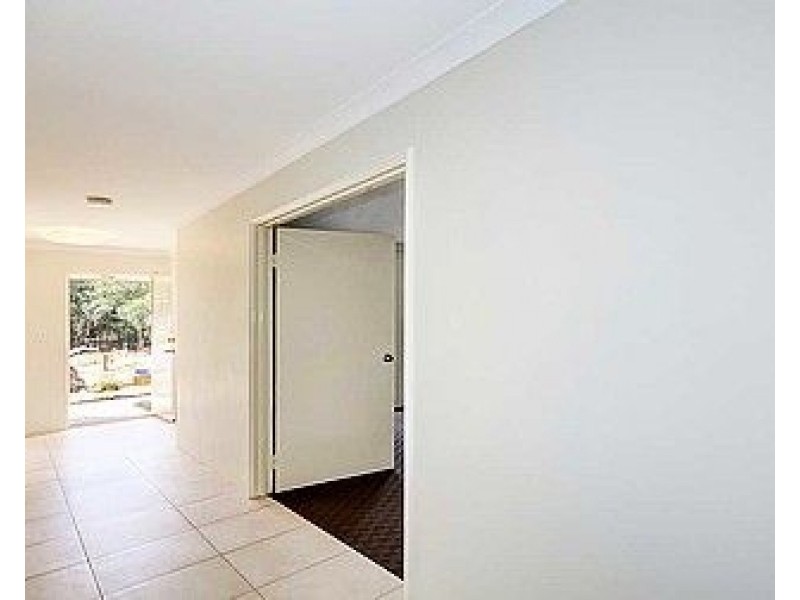 28 Baza Gardens, Maida Vale WA 6057