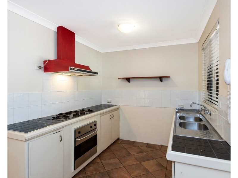 24 Dawson Avenue, Forrestfield WA 6058