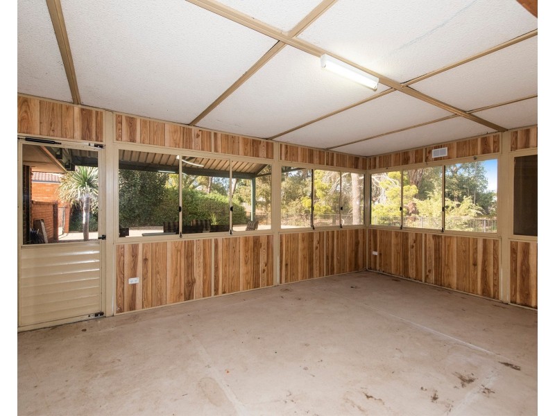 24 Dawson Avenue, Forrestfield WA 6058