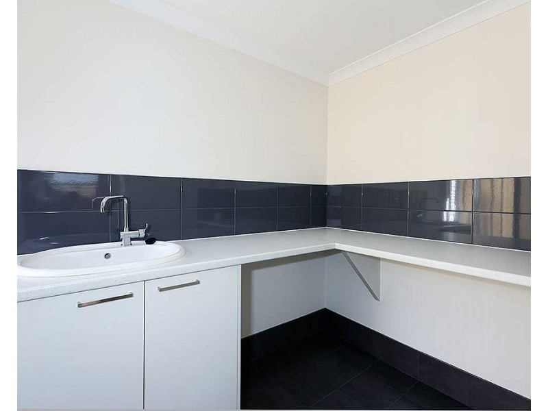 7 Harold Road, Maida Vale WA 6057