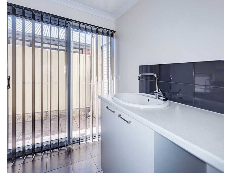 7 Harold Road, Maida Vale WA 6057