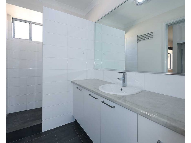 7 Harold Road, Maida Vale WA 6057