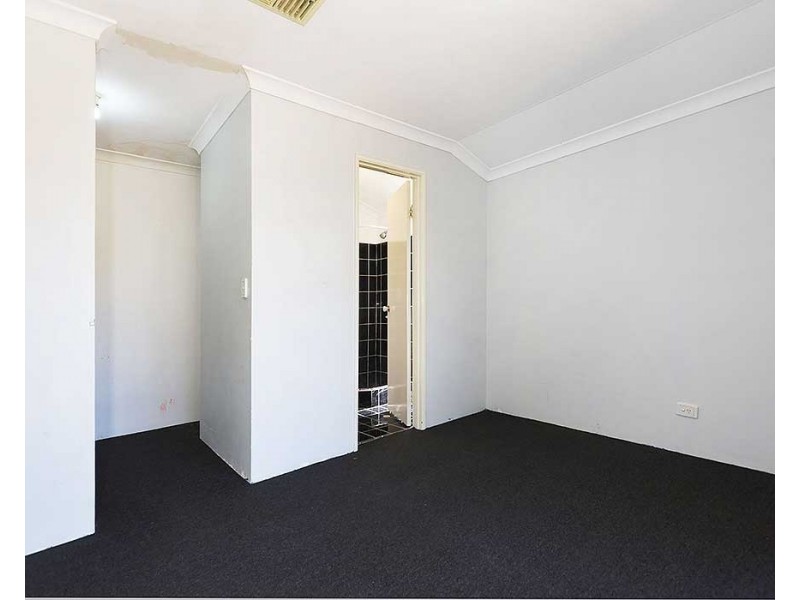 14 Lancaster Place, Maddington WA 6109