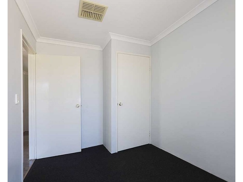 14 Lancaster Place, Maddington WA 6109