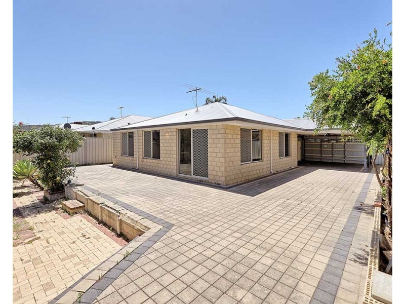 14 Lancaster Place, Maddington WA 6109