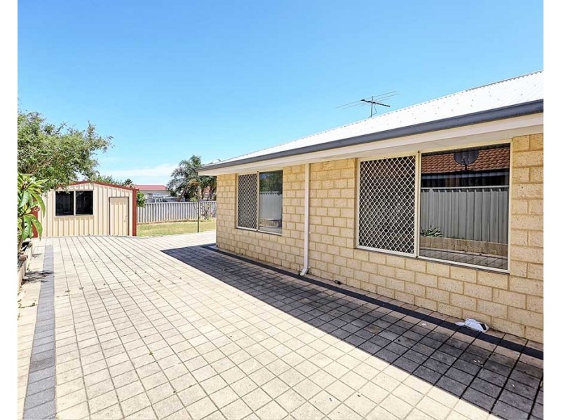 14 Lancaster Place, Maddington WA 6109