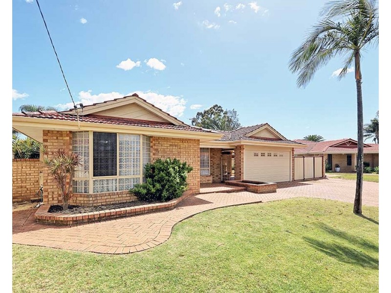 7 Brolga Court, High Wycombe WA 6057