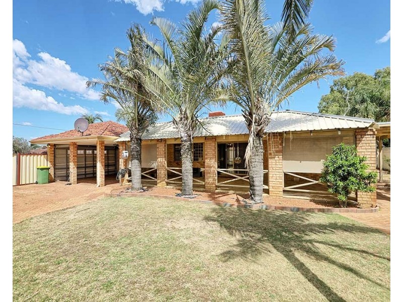 7 Brolga Court, High Wycombe WA 6057