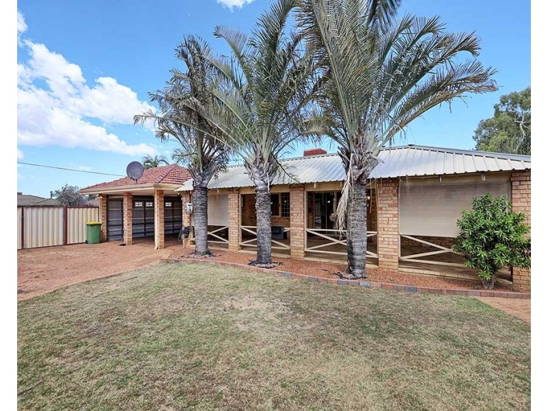 7 Brolga Court, High Wycombe WA 6057