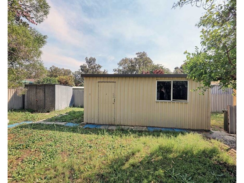 23 Mahonia Way, Forrestfield WA 6058