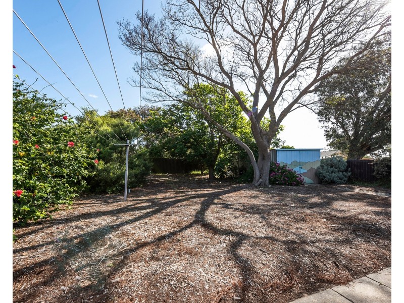 44 Stevens Road, High Wycombe WA 6057