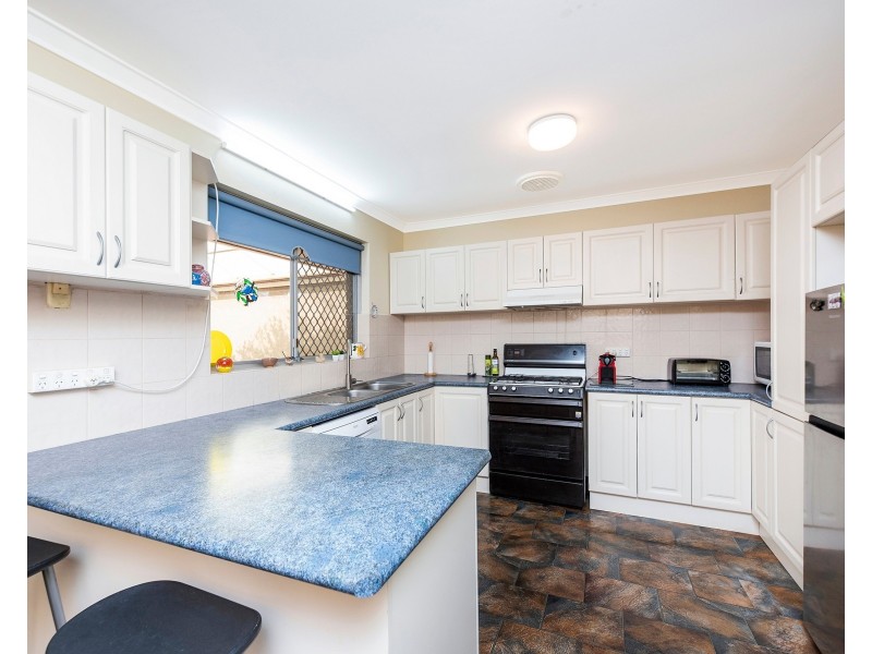 44 Stevens Road, High Wycombe WA 6057