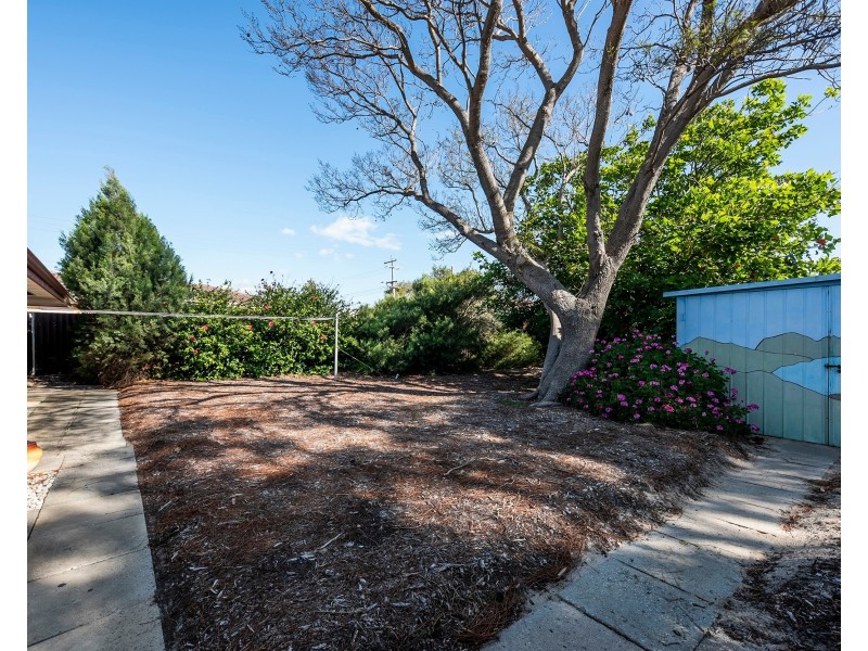 44 Stevens Road, High Wycombe WA 6057