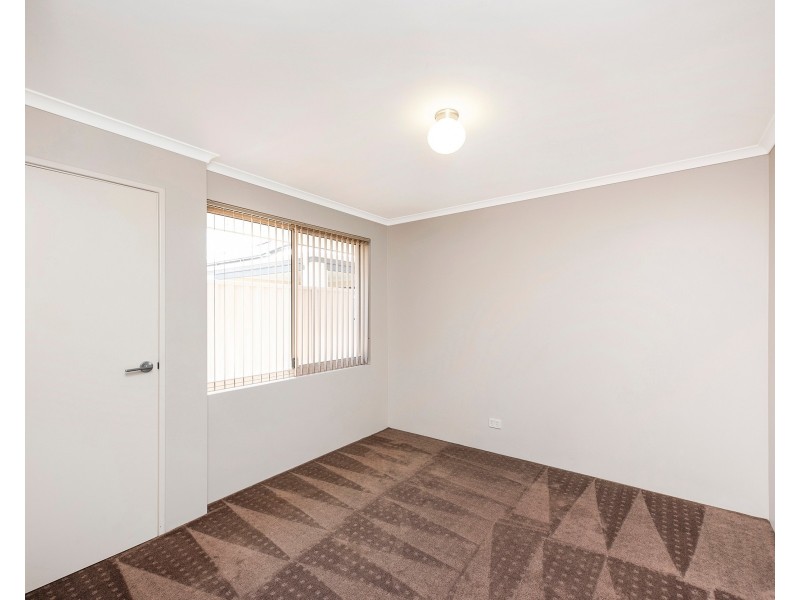 4/32 Edney Road, High Wycombe WA 6057