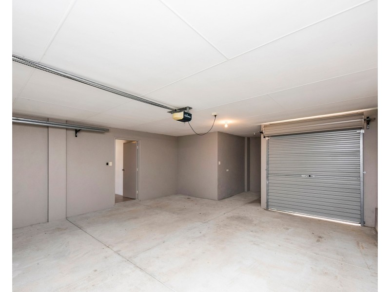 4/32 Edney Road, High Wycombe WA 6057