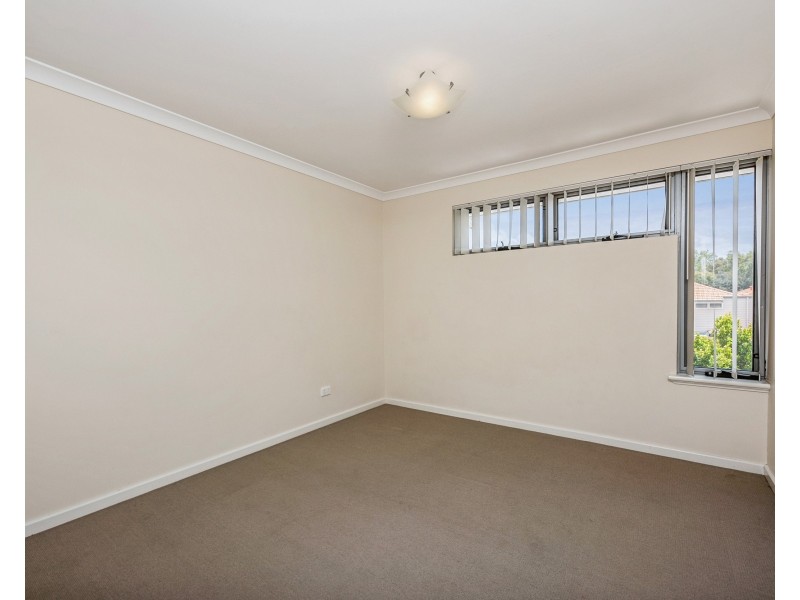 37/45 Elvire Street, Viveash WA 6056