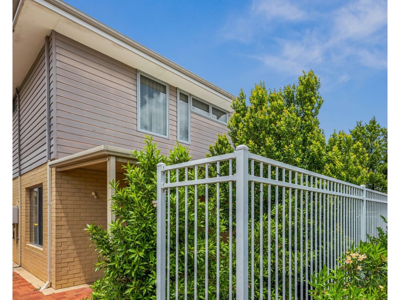 37/45 Elvire Street, Viveash WA 6056