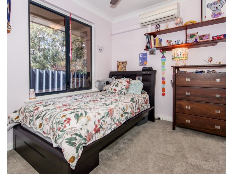 17 Petunia Street, Kalamunda WA 6076