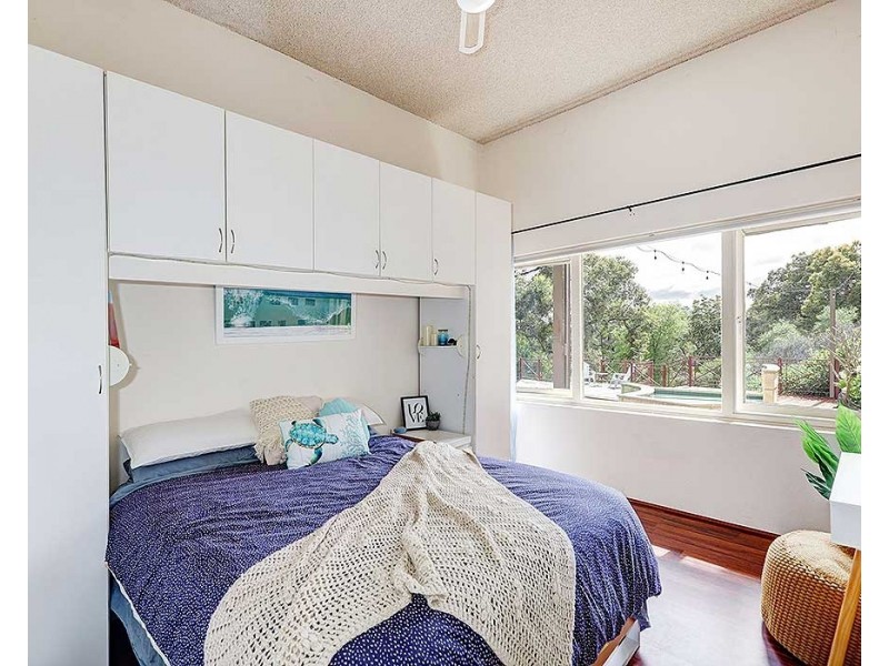 24 Coreen Way, Kalamunda WA 6076