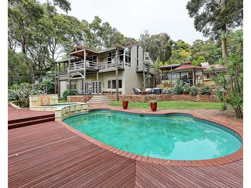 24 Coreen Way, Kalamunda WA 6076