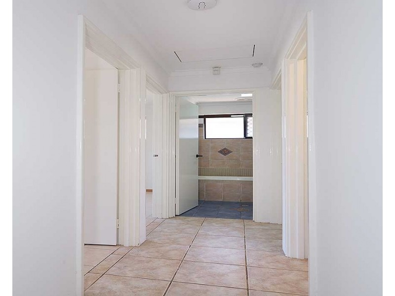 2 Cosson Way, High Wycombe WA 6057