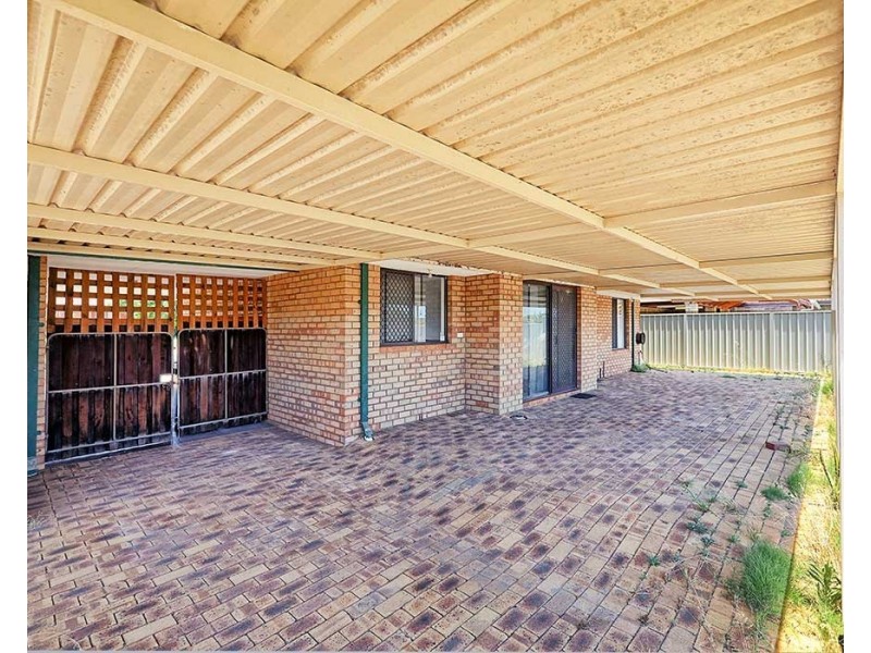 2 Cosson Way, High Wycombe WA 6057