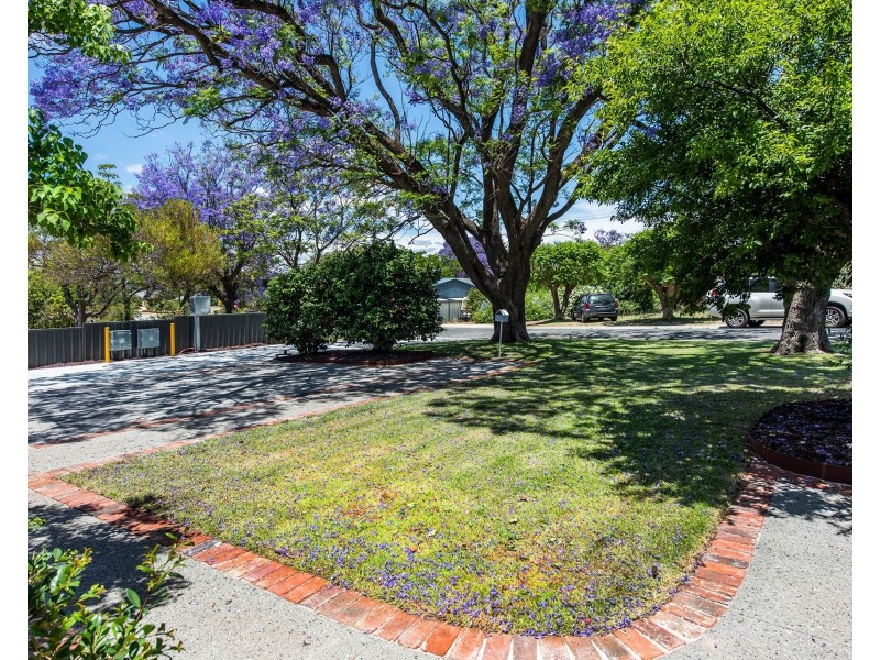 3A Richards Road, High Wycombe WA 6057