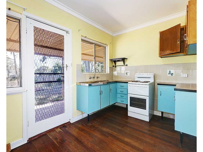 17 Murray Drive, High Wycombe WA 6057