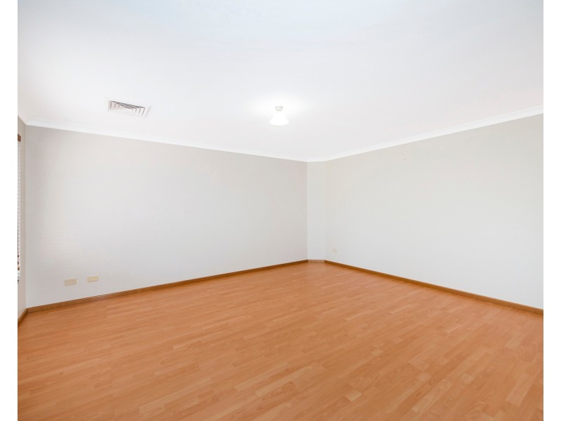 44 Thirlmere Way, High Wycombe WA 6057