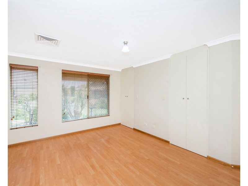 44 Thirlmere Way, High Wycombe WA 6057