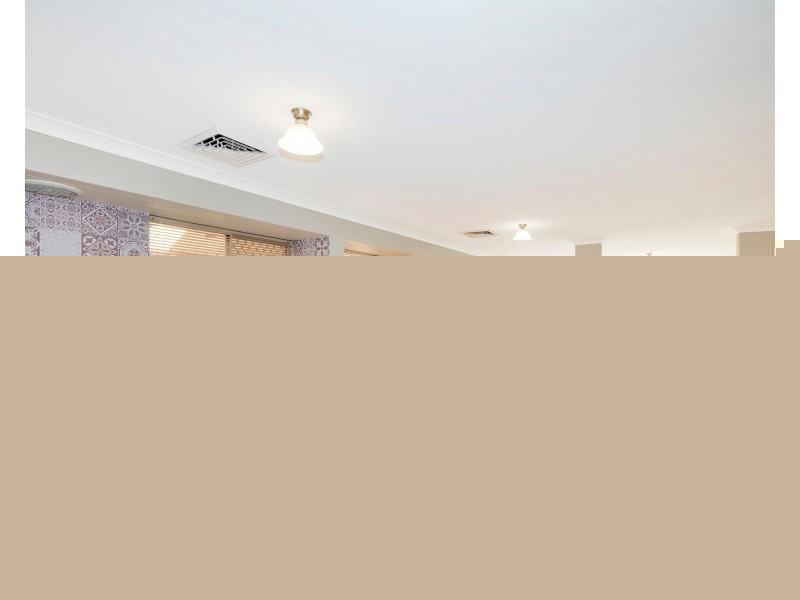 44 Thirlmere Way, High Wycombe WA 6057