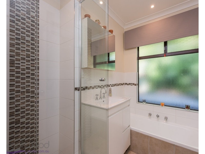 3 Gilfellon Road, Stoneville WA 6081