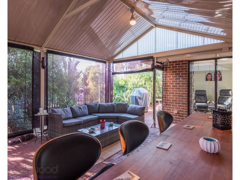3 Gilfellon Road, Stoneville WA 6081