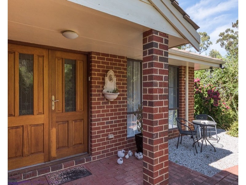 3 Gilfellon Road, Stoneville WA 6081