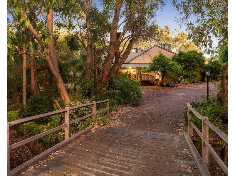 240 Iron Road, Parkerville WA 6081