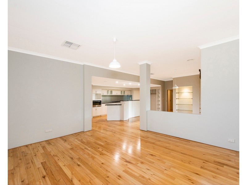 10b Simeon Close, Kalamunda WA 6076