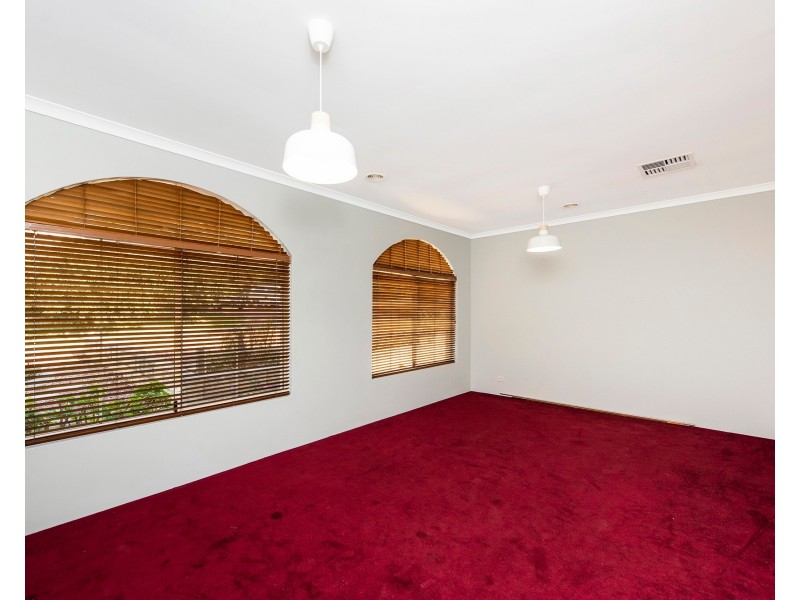 10b Simeon Close, Kalamunda WA 6076