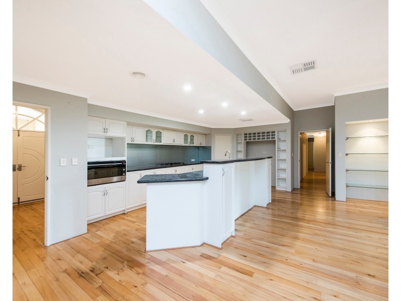 10b Simeon Close, Kalamunda WA 6076