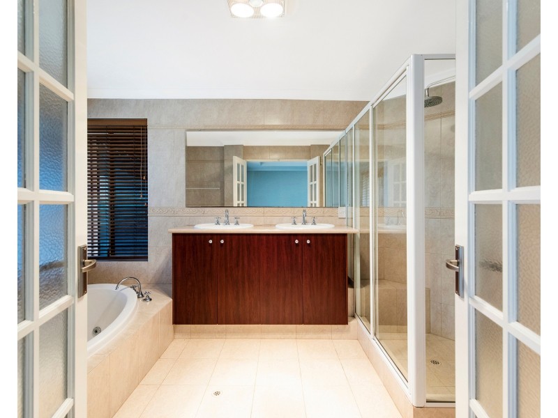 10b Simeon Close, Kalamunda WA 6076