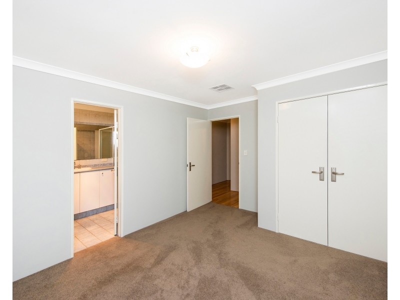 10b Simeon Close, Kalamunda WA 6076