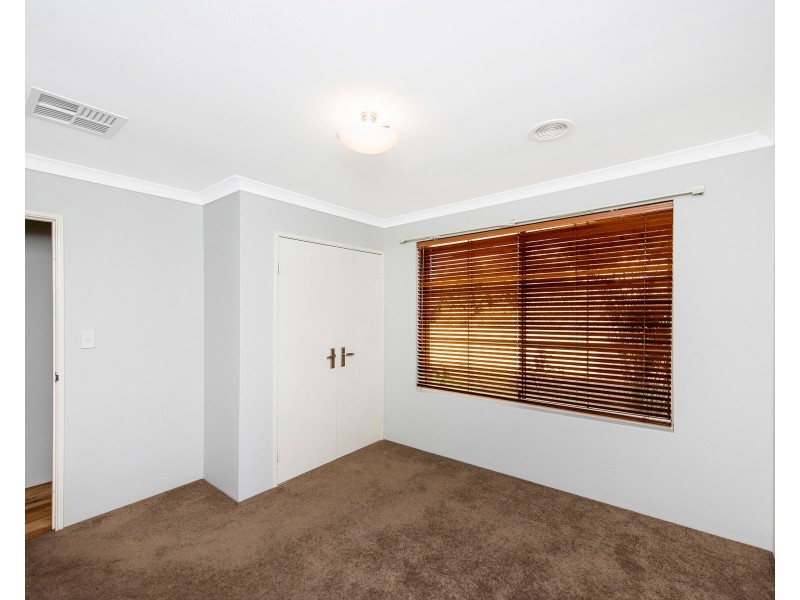 10b Simeon Close, Kalamunda WA 6076