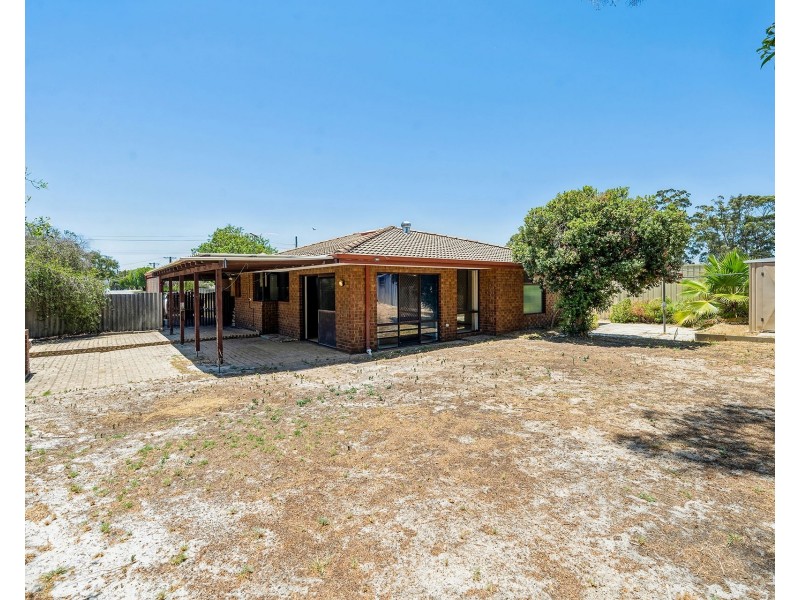 9 Macao Road, High Wycombe WA 6057