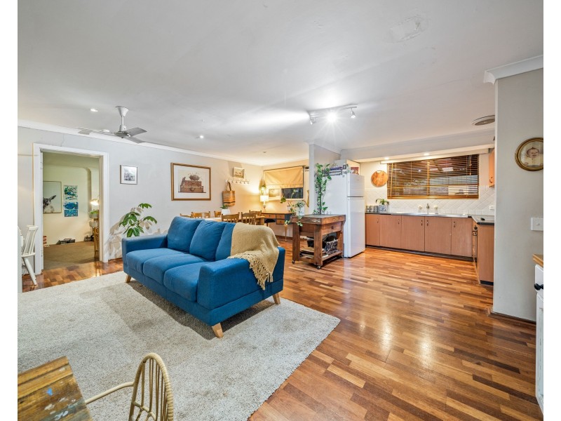 137 Gooseberry Hill Road, Gooseberry Hill WA 6076