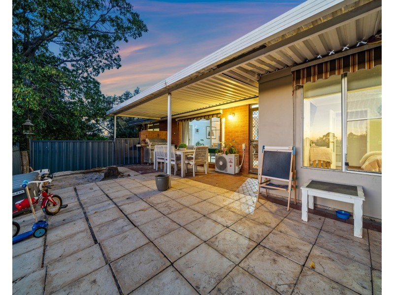 137 Gooseberry Hill Road, Gooseberry Hill WA 6076