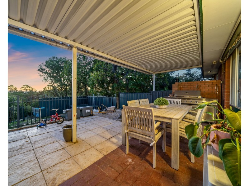 137 Gooseberry Hill Road, Gooseberry Hill WA 6076