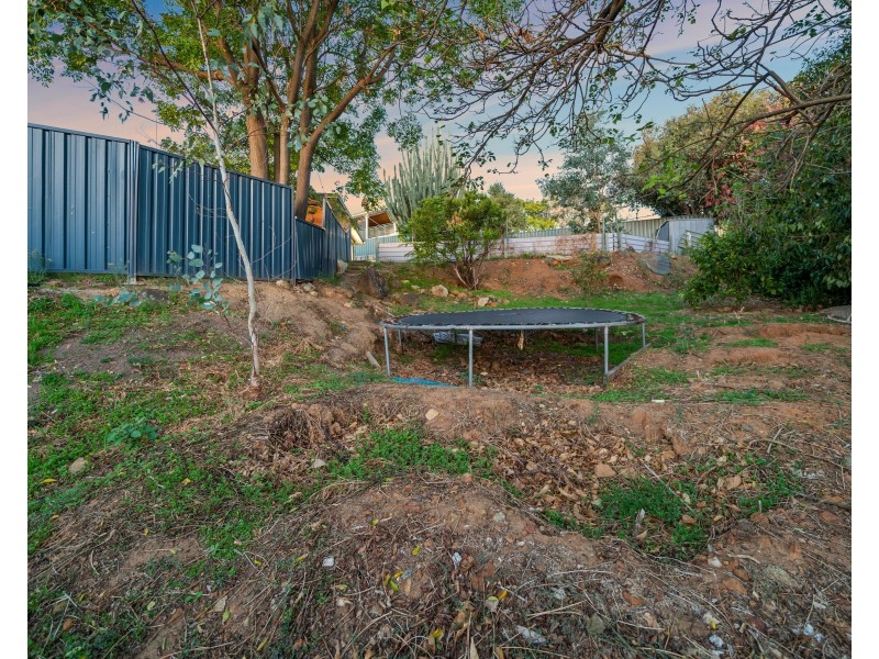 137 Gooseberry Hill Road, Gooseberry Hill WA 6076