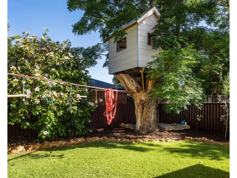 41 Cyril Road, High Wycombe WA 6057